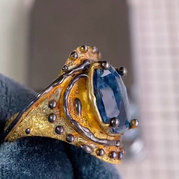 Mood - Picture 5 of 12